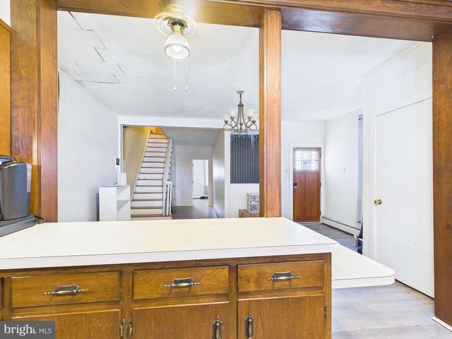 673 S FRONT ST, Steelton, PA 17113