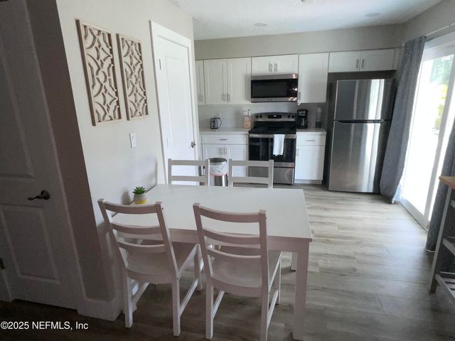 318 ARRICOLA Avenue 101, St. Augustine, FL 32080