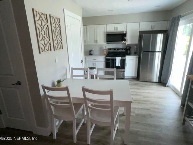 318 ARRICOLA Avenue 101, St. Augustine, FL 32080