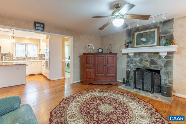 3595 MONTGOMERY LN, Charlottesville, VA 22903