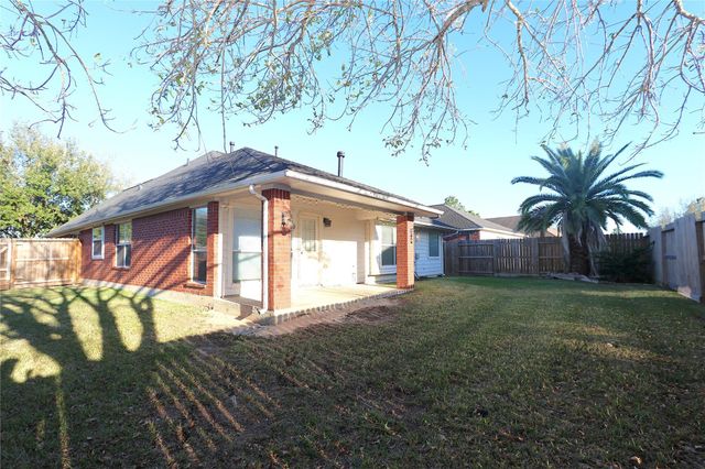 1902 Lantana Spring Lane, Pearland, TX 77581