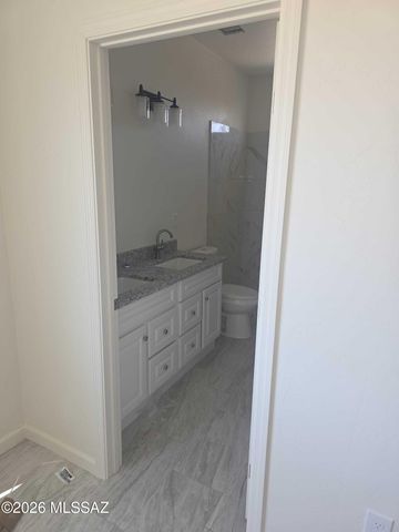 383 Via Aloe Vera, Rio Rico, AZ 85648