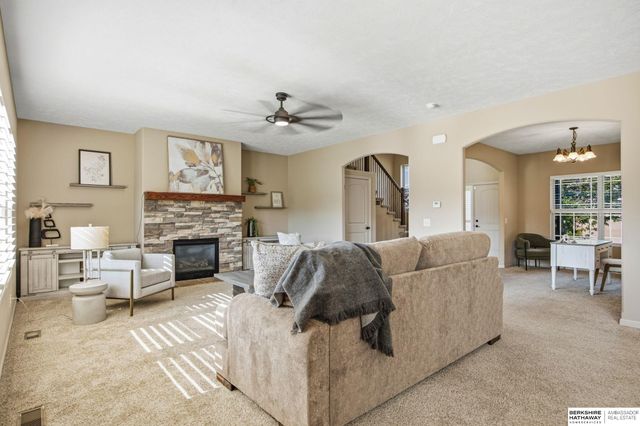 6418 N 163rd Street, Bennington, NE 68116