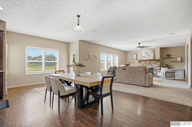 6418 N 163rd Street, Bennington, NE 68116