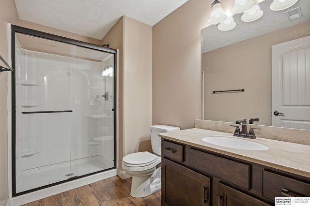 6418 N 163rd Street, Bennington, NE 68116