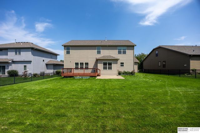 6418 N 163rd Street, Bennington, NE 68116