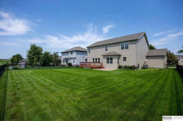 6418 N 163rd Street, Bennington, NE 68116