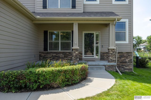 6418 N 163rd Street, Bennington, NE 68116