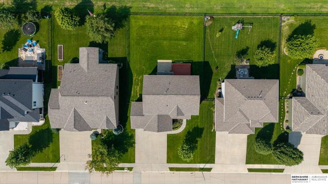 6418 N 163rd Street, Bennington, NE 68116