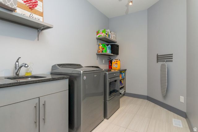 2891 E SUNSET DR, Eagle Mountain, UT 84005