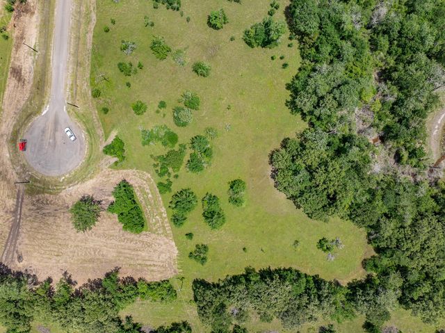 6512 Atakapan Trail, Bedias, TX 77831