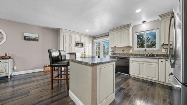 2056 Ferree Drive, Grand Junction, CO 81507