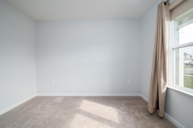 11 Sawmill Drive, Ashville, OH 43103