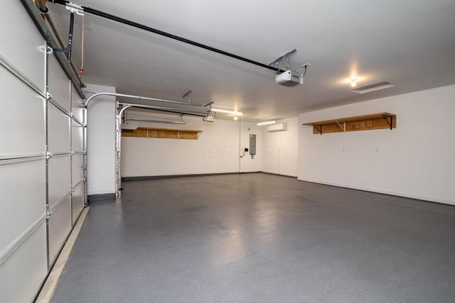 11 Sawmill Drive, Ashville, OH 43103