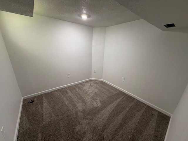 917 NE 108th Terrace, Kansas City, MO 64155