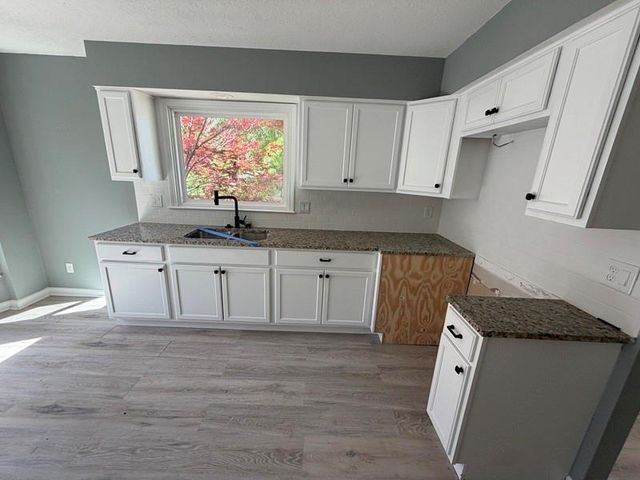 917 NE 108th Terrace, Kansas City, MO 64155