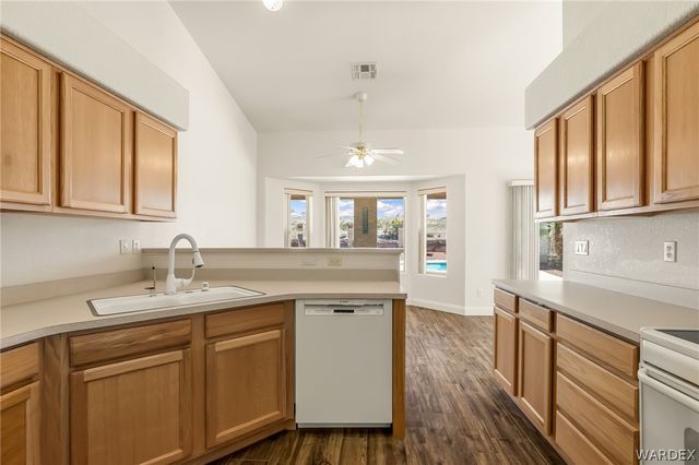 3551 Indian Hill Drive, Bullhead City, AZ 86429