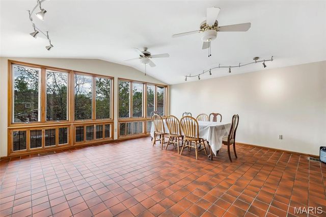 5006 Bancroft Avenue, St Louis, MO 63109