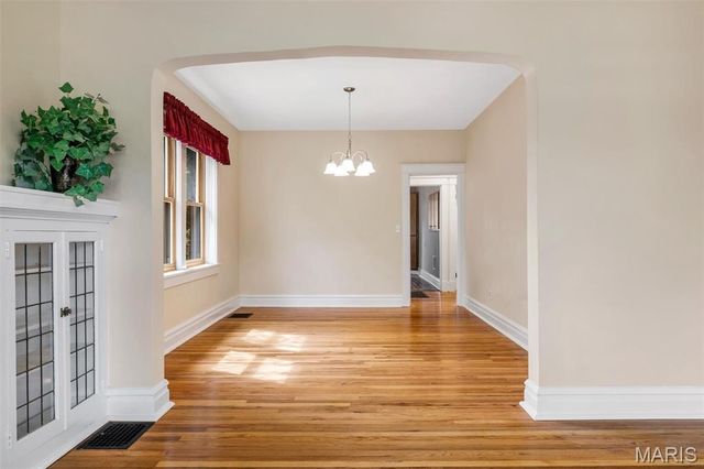 5006 Bancroft Avenue, St Louis, MO 63109