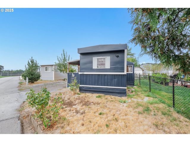 2400 Se STRATUS Ave 32, Mc Minnville, OR 97128