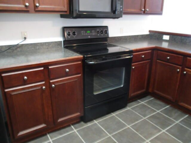 1966 Catline Circle, Navarre, FL 32566