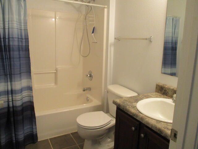 1966 Catline Circle, Navarre, FL 32566
