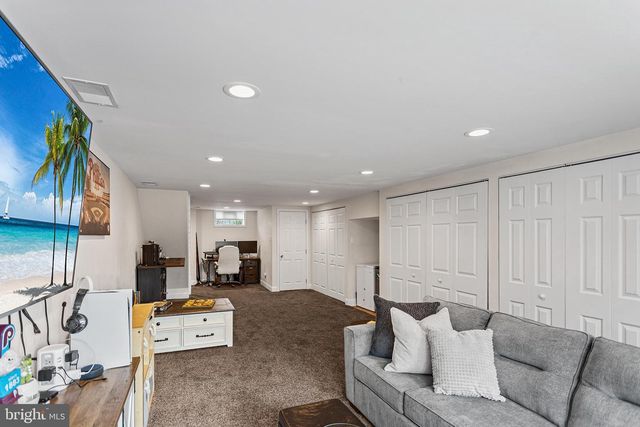 2500 STONEYBROOK LN, Drexel Hill, PA 19026