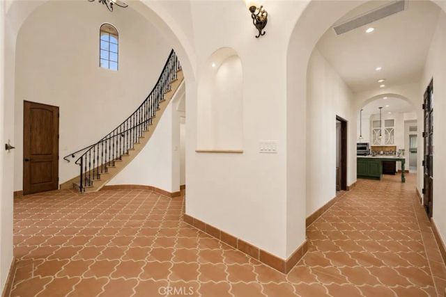 2426 Sierra, Upland, CA 91784