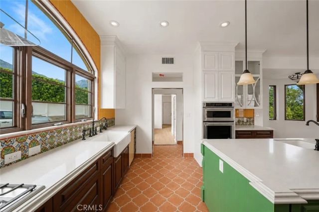 2426 Sierra, Upland, CA 91784