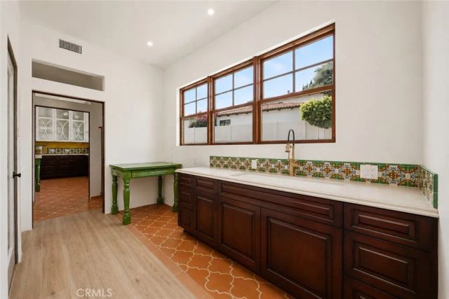2426 Sierra, Upland, CA 91784