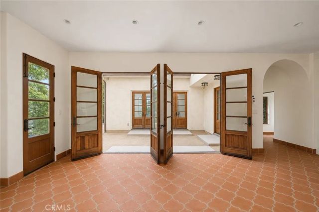 2426 Sierra, Upland, CA 91784