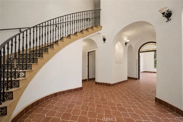 2426 Sierra, Upland, CA 91784