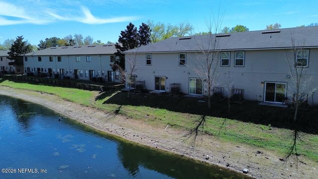 7859 PLAYSCHOOL Lane, Jacksonville, FL 32210