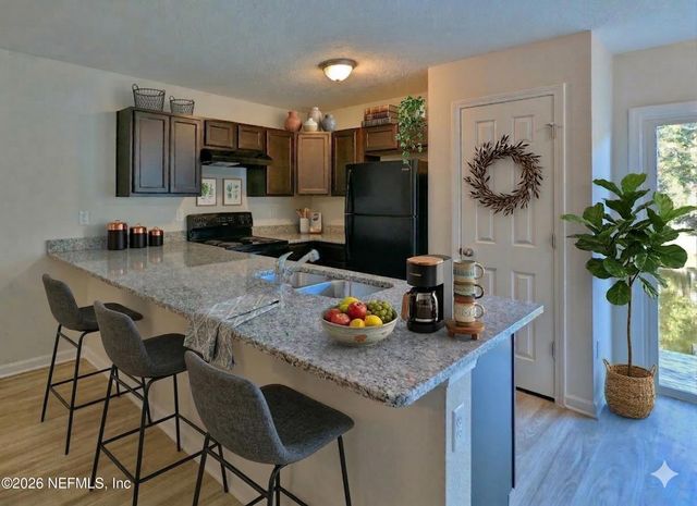 7859 PLAYSCHOOL Lane, Jacksonville, FL 32210