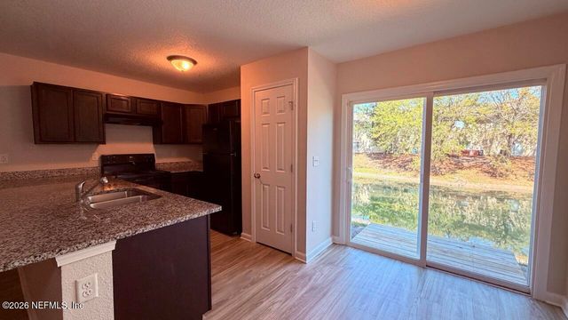 7859 PLAYSCHOOL Lane, Jacksonville, FL 32210