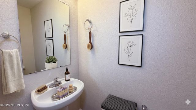 7859 PLAYSCHOOL Lane, Jacksonville, FL 32210