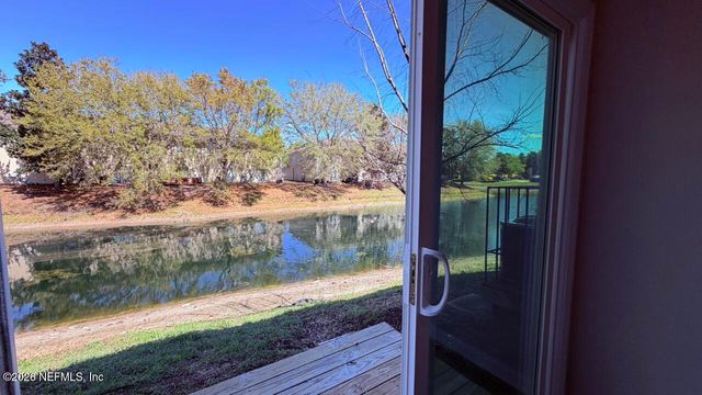 7859 PLAYSCHOOL Lane, Jacksonville, FL 32210