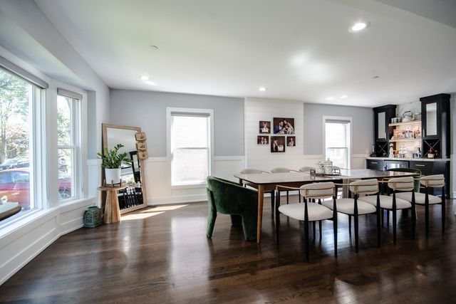 6630 N Trumbull Avenue, Lincolnwood, IL 60712