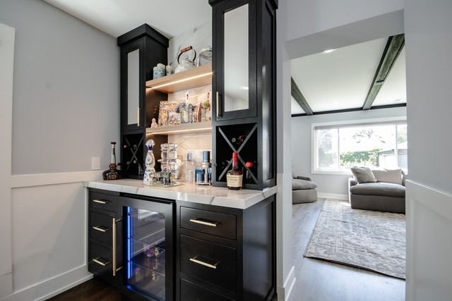 6630 N Trumbull Avenue, Lincolnwood, IL 60712