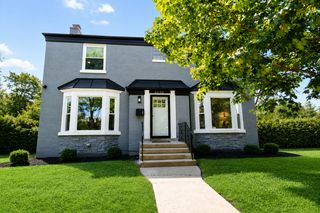 6630 N Trumbull Avenue, Lincolnwood, IL 60712