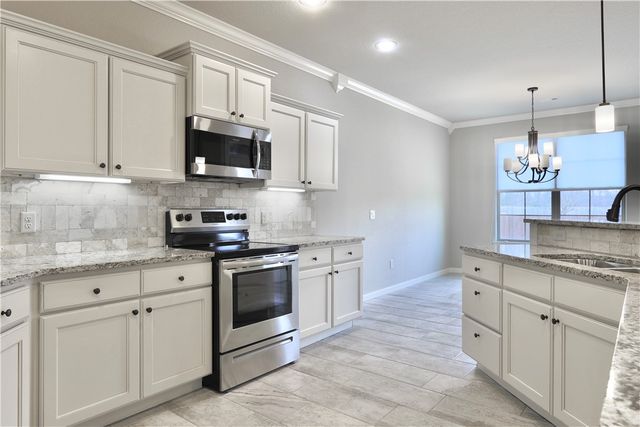 2500 Bridlecreek Road, Siloam Springs, AR 72761