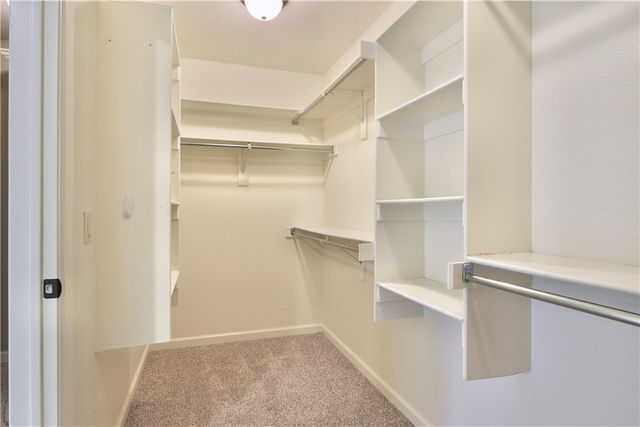 2500 Bridlecreek Road, Siloam Springs, AR 72761