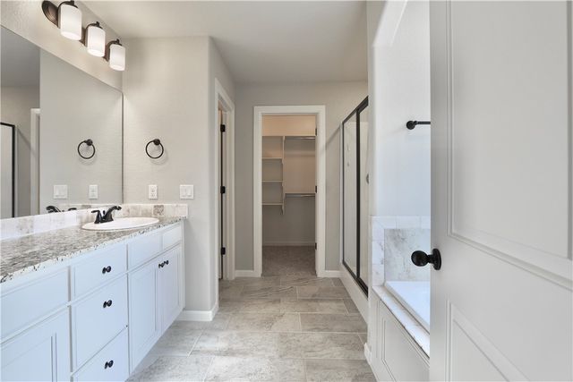 2500 Bridlecreek Road, Siloam Springs, AR 72761