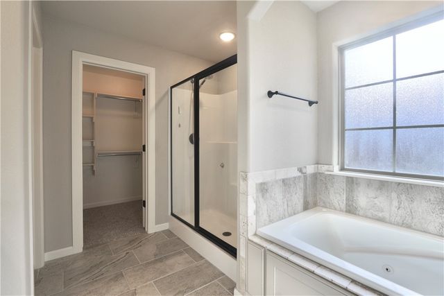 2500 Bridlecreek Road, Siloam Springs, AR 72761