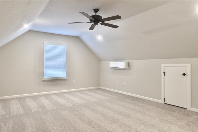 2500 Bridlecreek Road, Siloam Springs, AR 72761