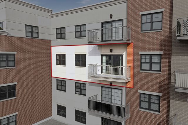 14 S Prospect Street 402, Roselle, IL 60172