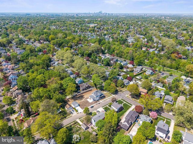 1100 PROSPECT RIDGE BLVD, Haddon Heights, NJ 08035