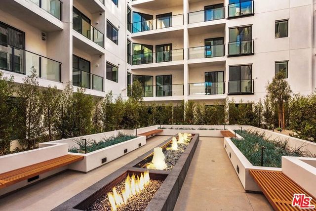 10310 Santa Monica Boulevard 522, Los Angeles, CA 90025