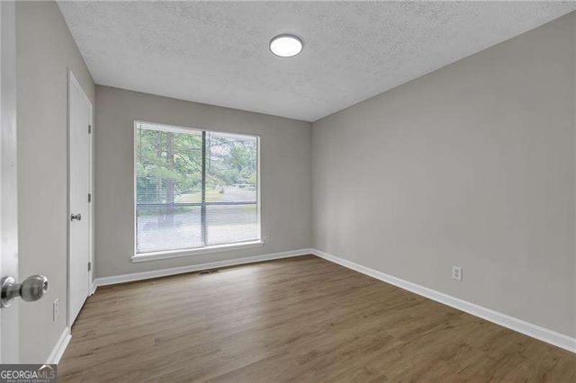404 Ridgetop Drive NW, Acworth, GA 30102