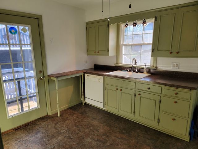 1464 Linden Road, Homewood, IL 60430